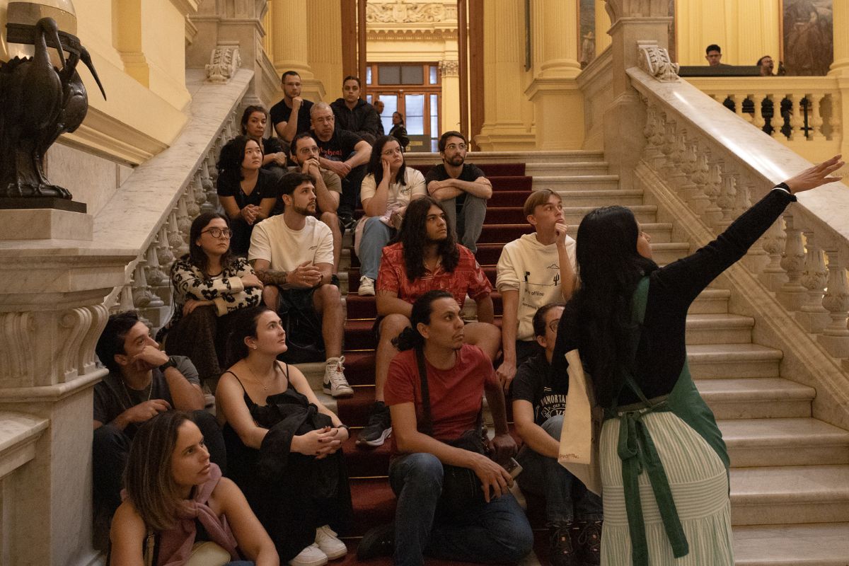 Visita mediada com setor educativo. Foto Gabriela Portilho_2