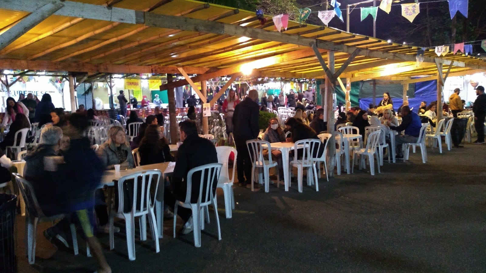Quermesc 2022 tem shows ao vivo e muitas brincadeiras para os pequenos