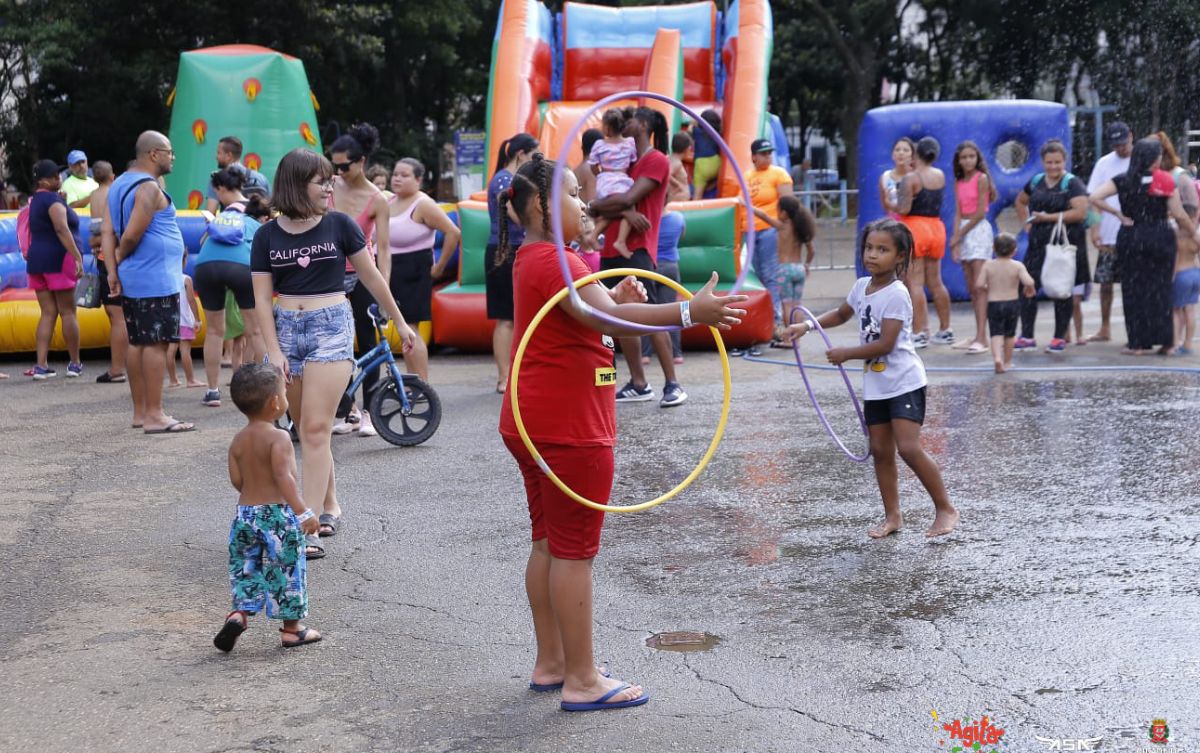 Agita + Férias
