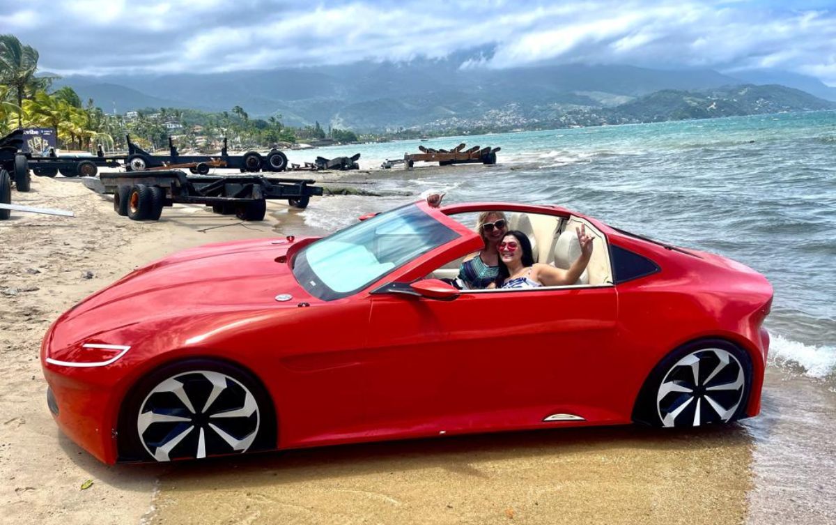 Lancha Carro é a nova atração - Ilhabela Litoral