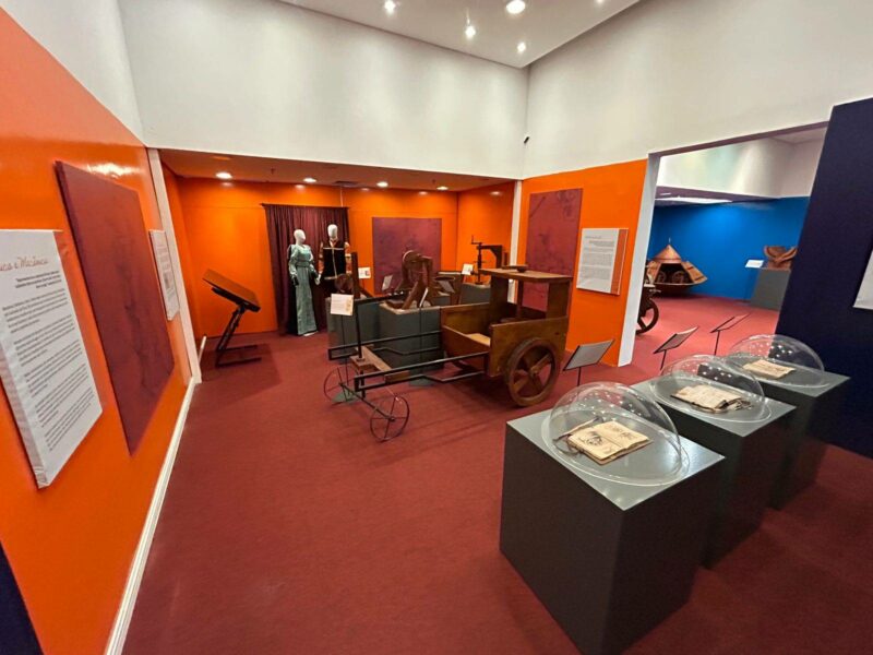 Gratuito! "O Extraordinário Universo de Leonardo da Vinci" em exposição na zona leste de São Paulo
