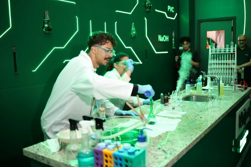 Inauguração do novo Laboratório de Química do Museu Catavento