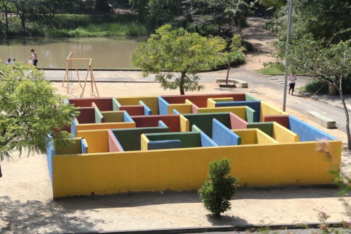 Parque Regional da Criança Palhaço Estremilique