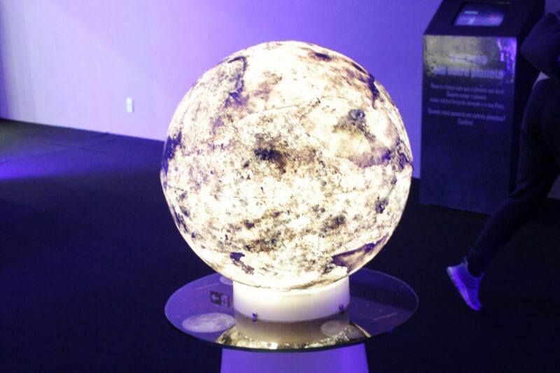 Exposição do Museu Catavento no Shopping Itaquera