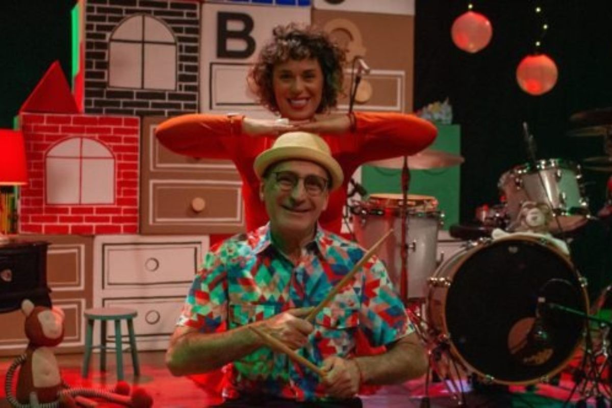 Brinquedos de Palavra – Lili Flor & Paulo Pixu