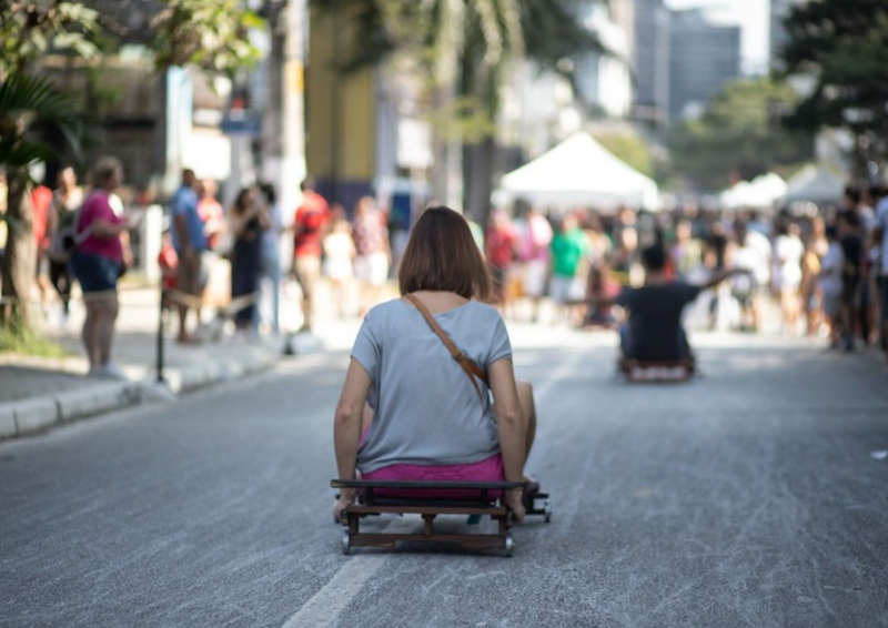 Na Rua Sem Wifi